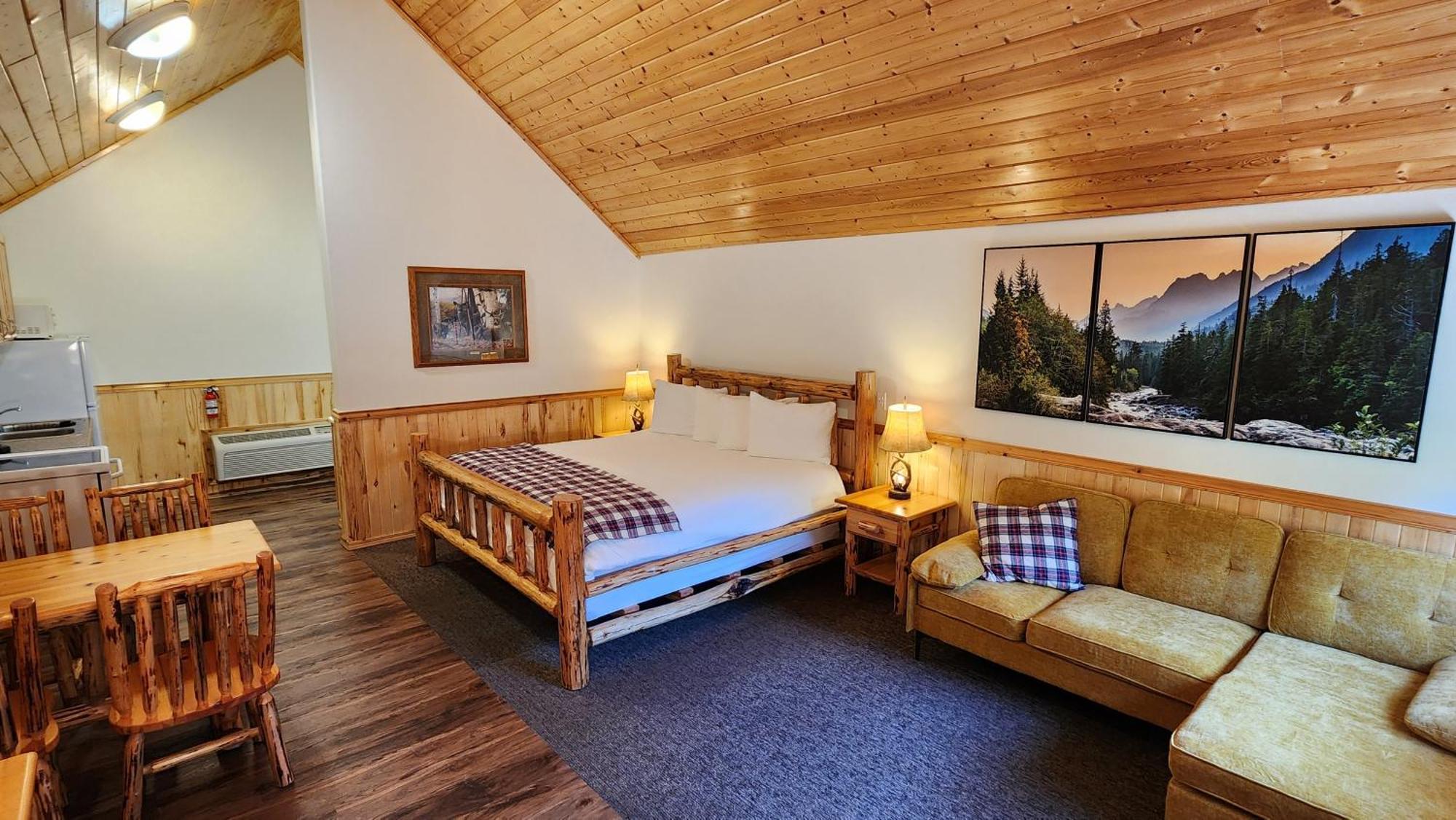 Beargrass Lodging & Rv Resort Hungry Horse 外观 照片