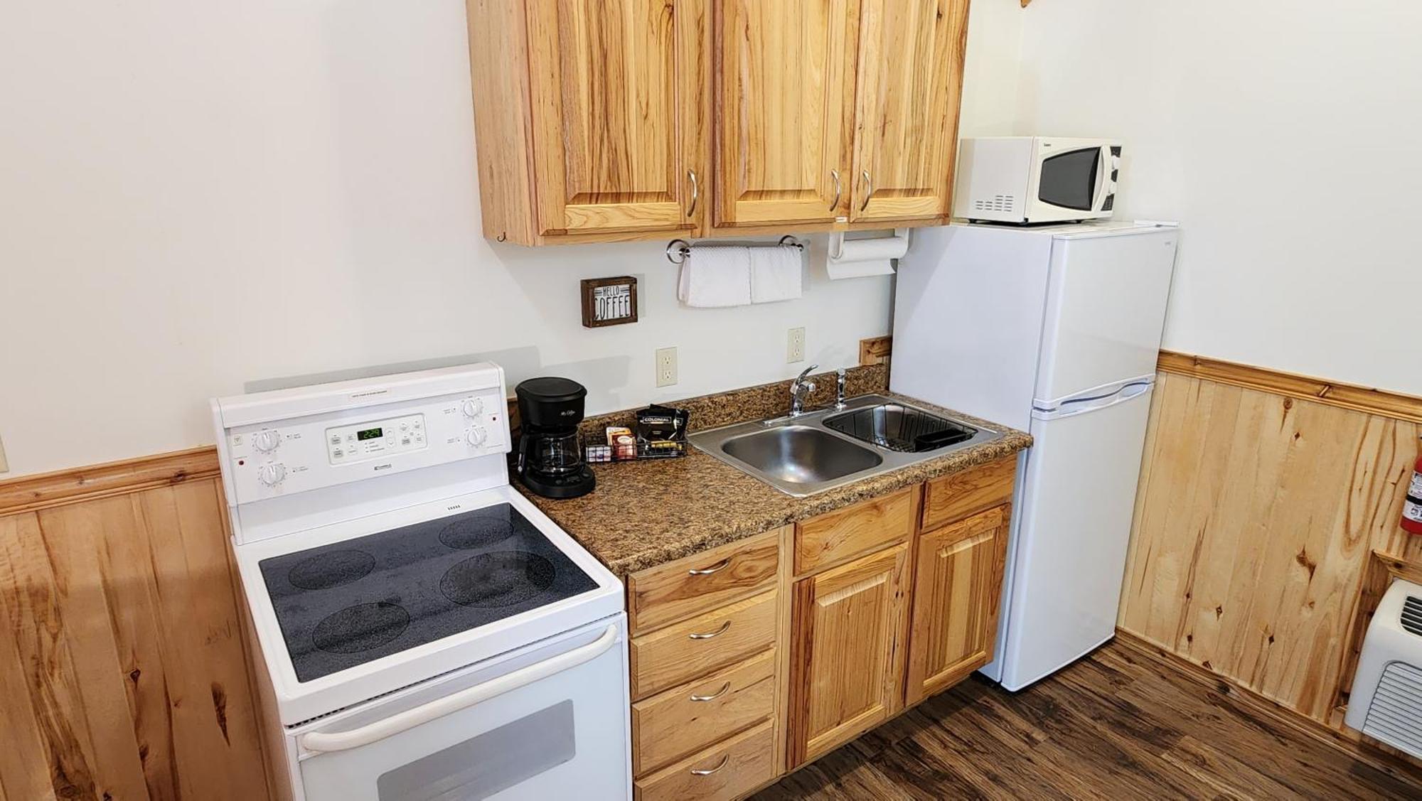 Beargrass Lodging & Rv Resort Hungry Horse 外观 照片