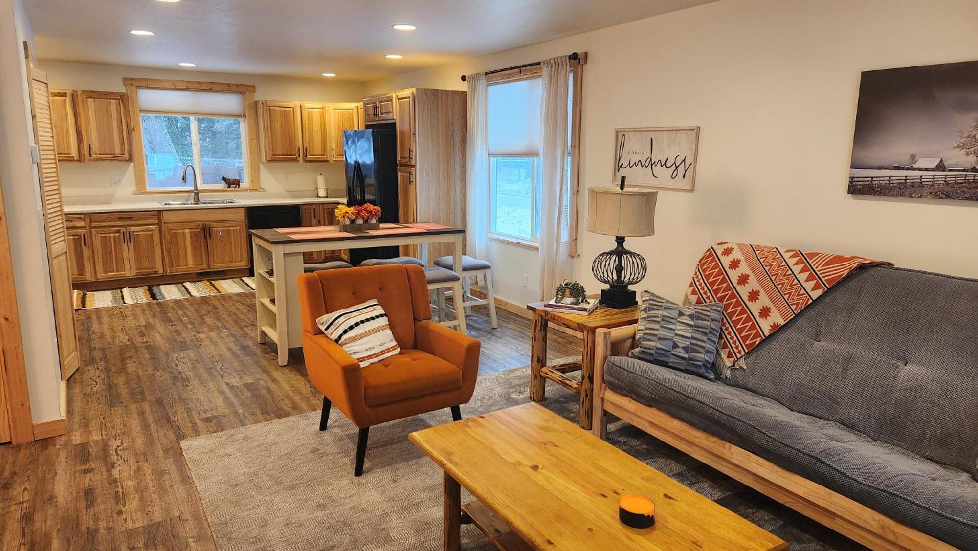Beargrass Lodging & Rv Resort Hungry Horse 外观 照片